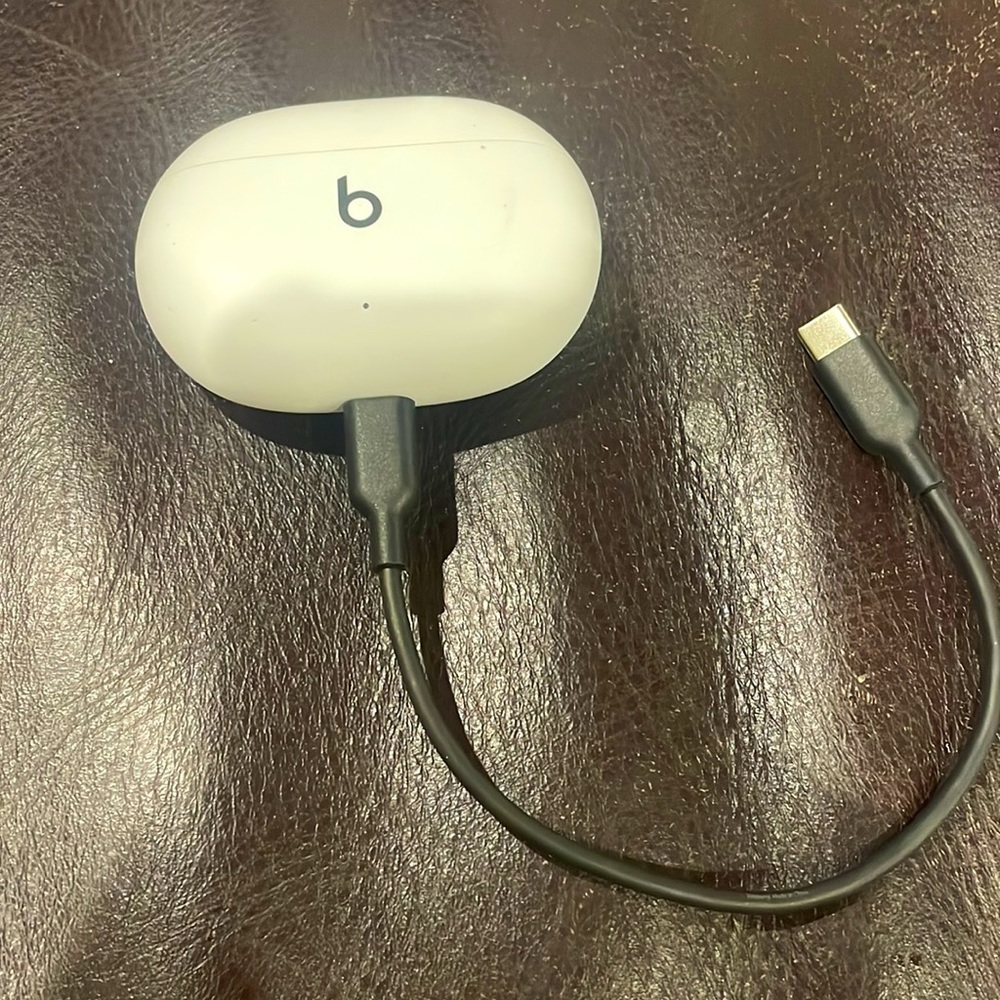 Beats studio wireless air buds.  Xmas gift that was never used.